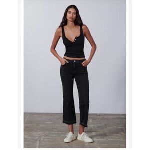 ZARA The Ness Cropped Flare Black Jeans Pants Womens Size 6 Like New
